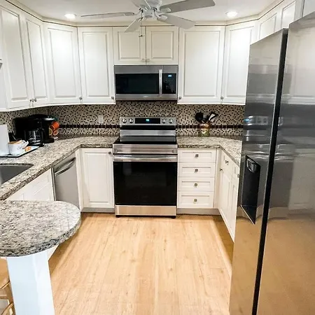 Villa Just Steps To Duval- Sleeps 10- Heated Pool House à Key West Extérieur photo