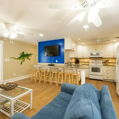 Villa Just Steps To Duval- Sleeps 10- Heated Pool House à Key West Extérieur photo